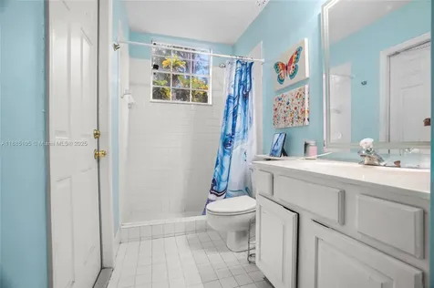 3594 Satin Leaf Court Coral Springs FL 33065