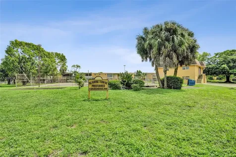 2600 NW 60th Terrace Sunrise FL 33313