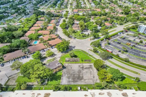 2600 NW 60th Terrace Sunrise FL 33313