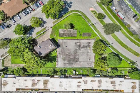 2600 NW 60th Terrace Sunrise FL 33313