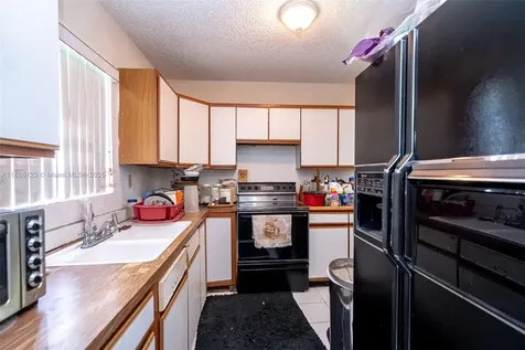 10274 SW 169th Terrace Miami FL 33157