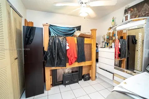 10274 SW 169th Terrace Miami FL 33157