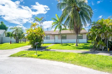 10274 SW 169th Terrace Miami FL 33157