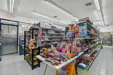 Convenience Store For Sale In Miami Miami FL 33135