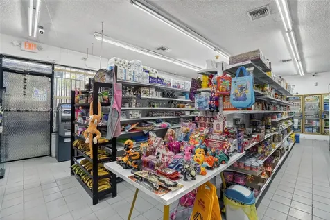 Convenience Store For Sale In Miami Miami FL 33135