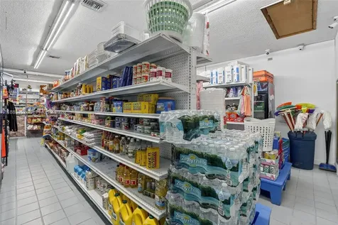 Convenience Store For Sale In Miami Miami FL 33135
