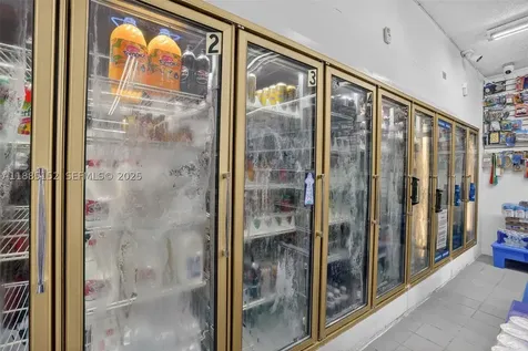 Convenience Store For Sale In Miami Miami FL 33135