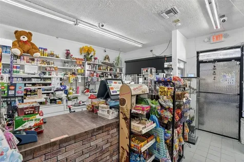Convenience Store For Sale In Miami Miami FL 33135
