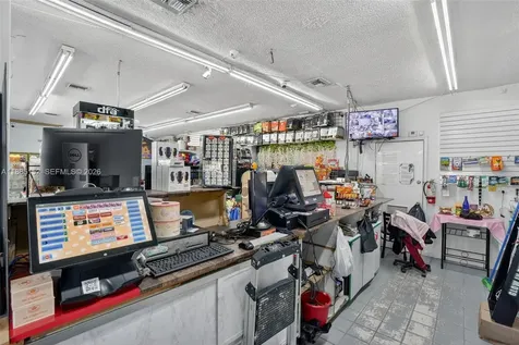 Convenience Store For Sale In Miami Miami FL 33135