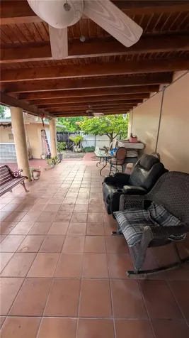 900 W 50th Place Hialeah FL 33012
