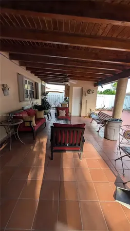 900 W 50th Place Hialeah FL 33012