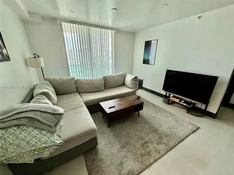 1250 S Miami Miami FL 33130