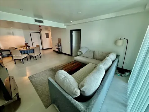 1250 S Miami Miami FL 33130