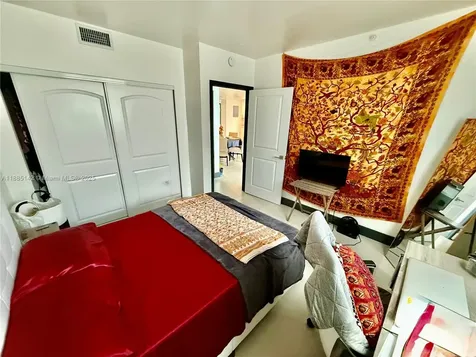 1250 S Miami Miami FL 33130