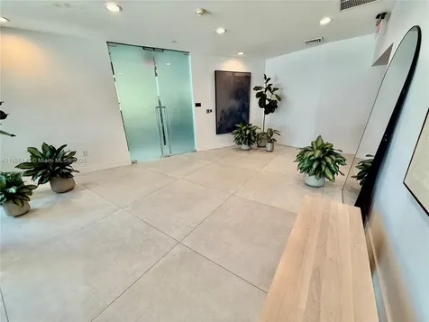 1250 S Miami Miami FL 33130