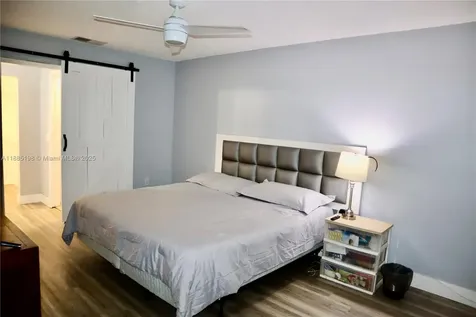 9624 NW 16th Court Pembroke Pines FL 33024