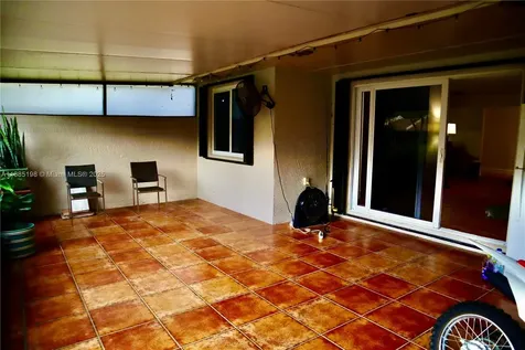 9624 NW 16th Court Pembroke Pines FL 33024