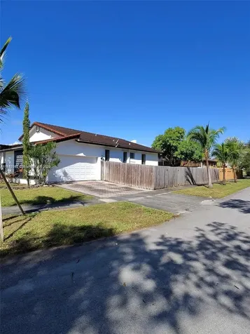 7821 SW 197th Terrace Cutler Bay FL 33189
