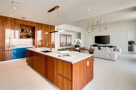 2655 S Bayshore Drive Coconut Grove FL 33133