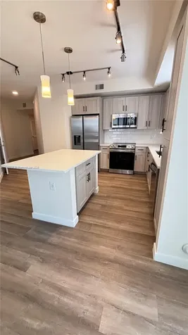 8894 NW 44 Street Sunrise FL 33351