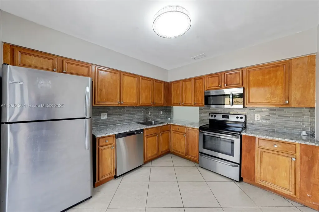 6980 NW 29th Way Fort Lauderdale FL 33309