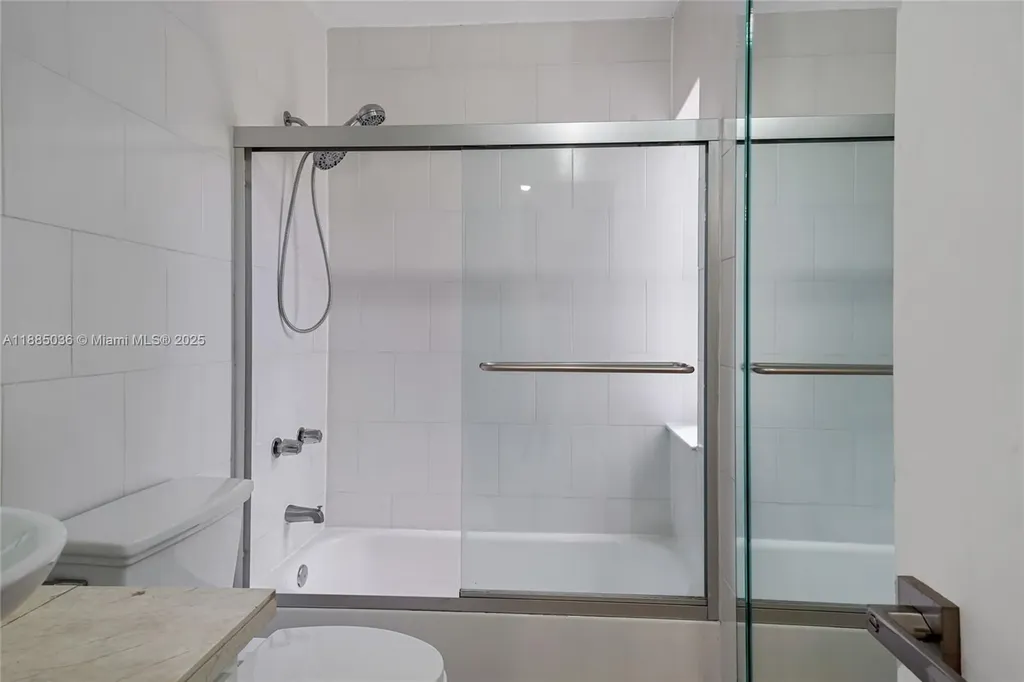 6980 NW 29th Way Fort Lauderdale FL 33309