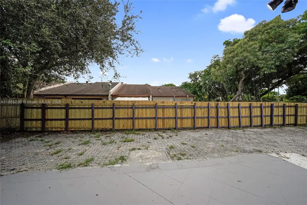 6980 NW 29th Way Fort Lauderdale FL 33309