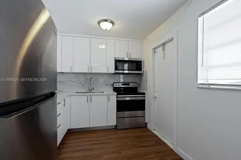 14180 SW 84th Street Miami FL 33183