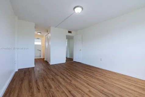 14180 SW 84th Street Miami FL 33183