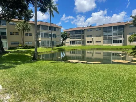 5051 W Oakland Park Boulevard Lauderdale Lakes FL 33313