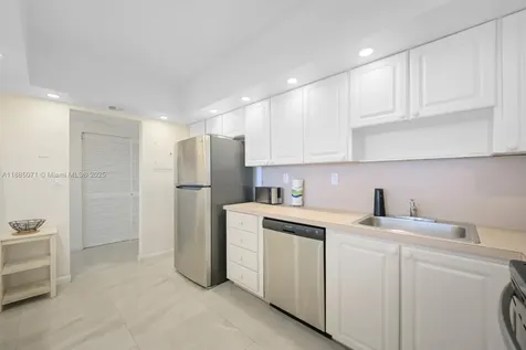 19370 Collins Avenue Sunny Isles Beach FL 33160