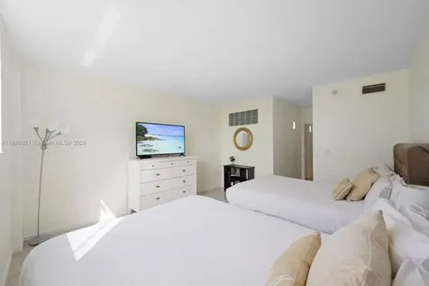 19370 Collins Avenue Sunny Isles Beach FL 33160
