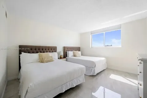 19370 Collins Avenue Sunny Isles Beach FL 33160