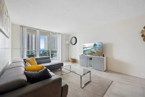19370 Collins Avenue Sunny Isles Beach FL 33160