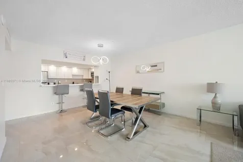 19370 Collins Avenue Sunny Isles Beach FL 33160