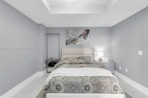 17111 Biscayne Boulevard North Miami Beach FL 33160