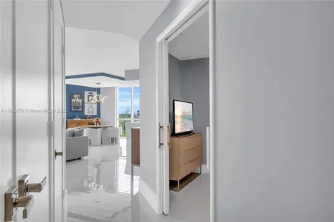 17111 Biscayne Boulevard North Miami Beach FL 33160