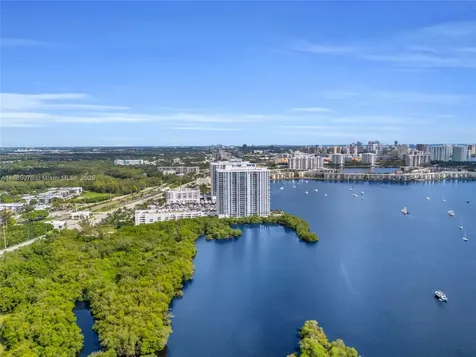 17111 Biscayne Boulevard North Miami Beach FL 33160