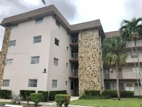 8121 SW 24th Court Davie FL 33324