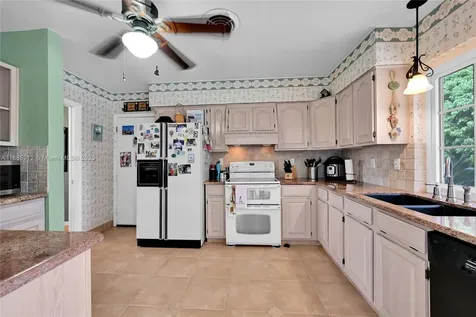 505 NW 20th Street Homestead FL 33030