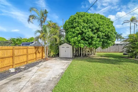 505 NW 20th Street Homestead FL 33030
