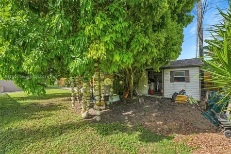 505 NW 20th Street Homestead FL 33030