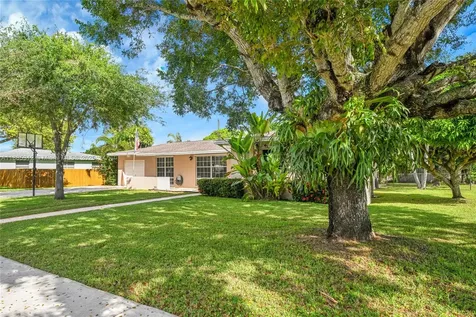 505 NW 20th Street Homestead FL 33030