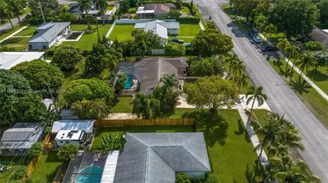 505 NW 20th Street Homestead FL 33030