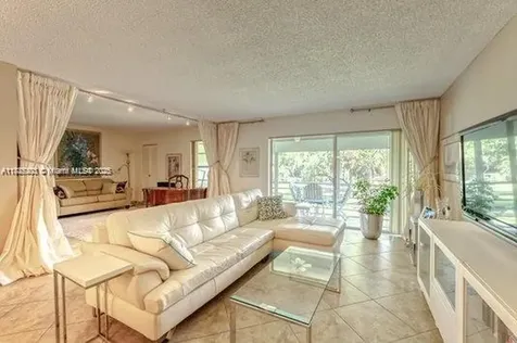 3772 Inverrary Boulevard Lauderhill FL 33319