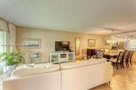 3772 Inverrary Boulevard Lauderhill FL 33319