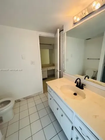 5701 Collins Avenue Miami Beach FL 33140