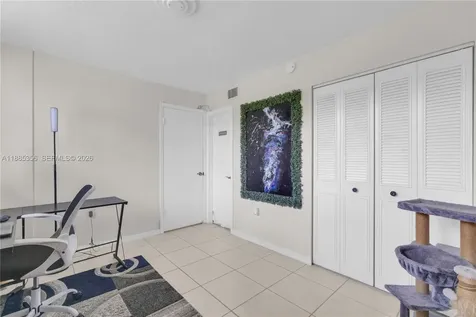 9410 Poinciana Place Davie FL 33324