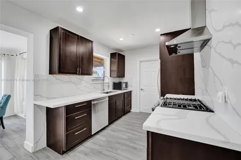 3120 SW 23rd Street Fort Lauderdale FL 33312