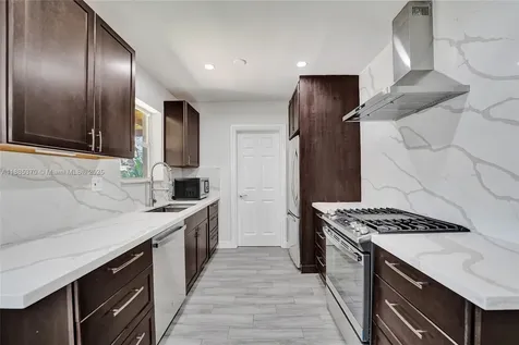 3120 SW 23rd Street Fort Lauderdale FL 33312